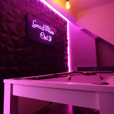 Toller Heights Apartment *